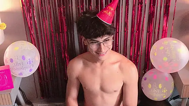 Chat XXX en directo de Aaron_Eze