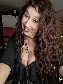 GypsyEsmeralda Live XXX-chat