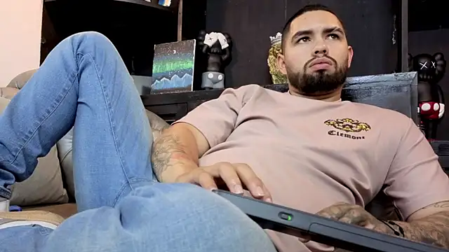 matteosantos 在線直播表演