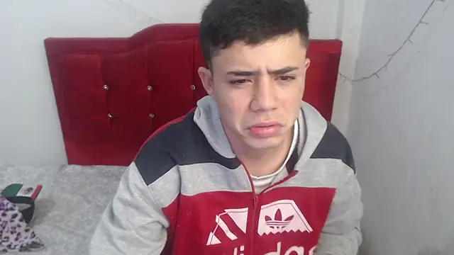 Chat +18 de Jairito_989 ao vivo