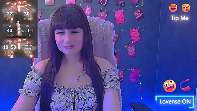 Czat XXX na żywo – Violla_My