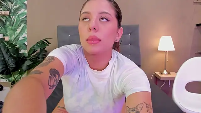 LiahKiss_n Webbikameraesitys