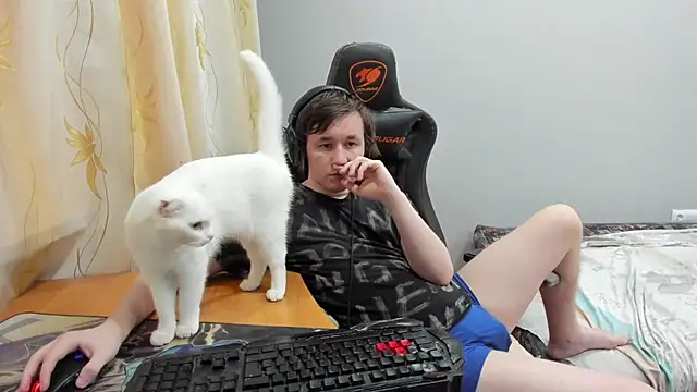 Show modela iliaskrislove na web-kameri