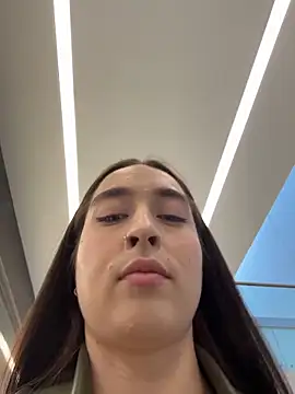 Holly_PlayのライブXXXチャット