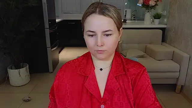 Mira_Mermayd's Live XXX Chat