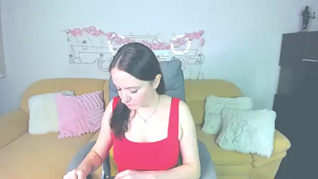 AngellLika – Naživo XXX chat