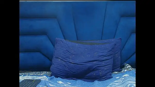 Chat +18 de Angell_cooper ao vivo