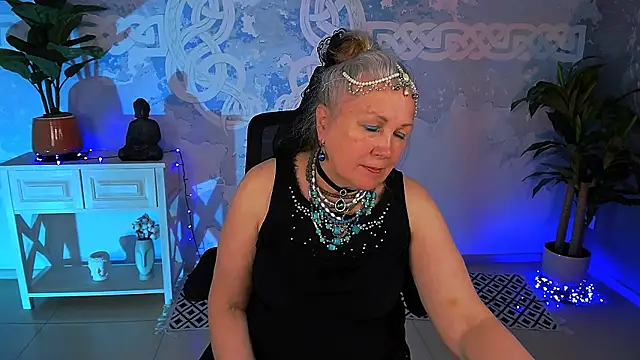 Czat XXX na żywo – LilaMaharani