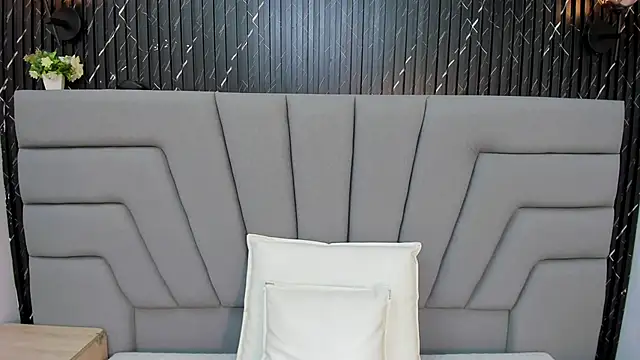 Онлайн чат XXX NaomiSteward