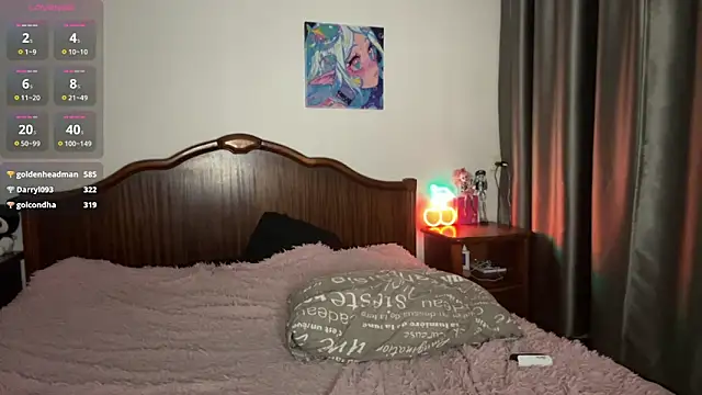 Kiralovessto Show in webcam