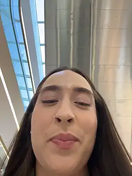 Chat XXX ao vivo de Holly_Play