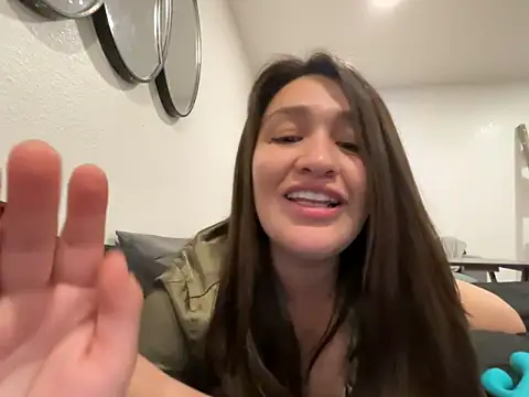 xmoanxxxa: διαδικτυακό σόου στην κάμερα