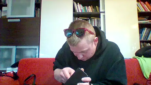 Matttthees: онлайн-секс-чат