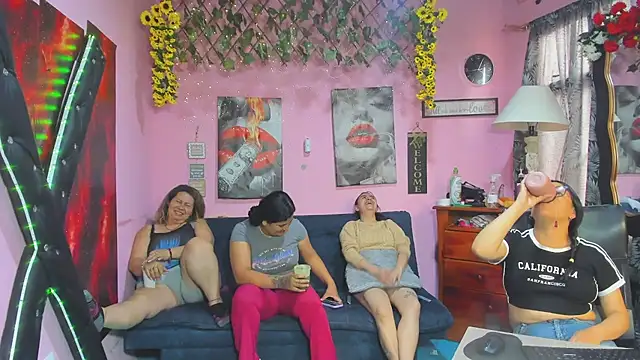 Chat XXX en directo de lesbiancuple