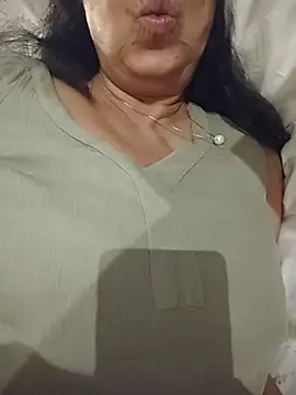 NakedMILFx 现场XXX聊天