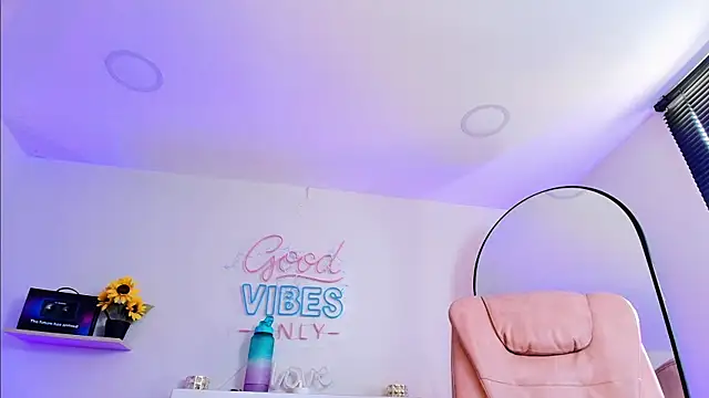 Alice_Vixen Live XXX-chat