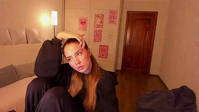 Chat XXX en directo de Aurora_Glow21