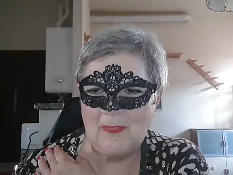 Онлайн чат XXX simona60