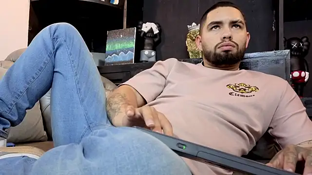 دردشة matteosantos الجنسية المباشرة