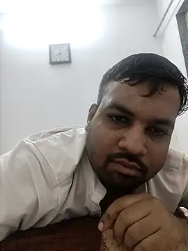 vinay_smalldick Adlı Modelin Web Kamerası Şovu