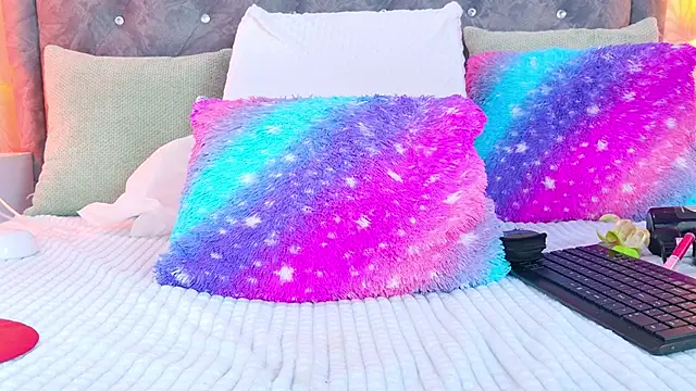 YesyHills' Webcam Show