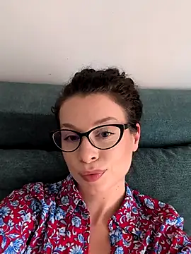 IreneBlue_ Chat XXX live