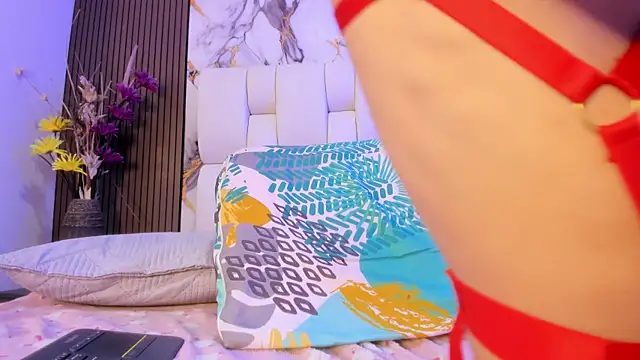 alisstarr's Webcam Show