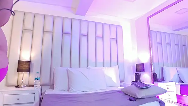 aandreaperez's Live XXX Chat