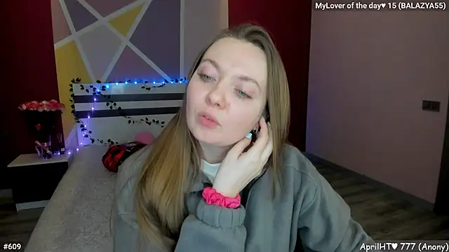 LizaGost Chat XXX in diretta