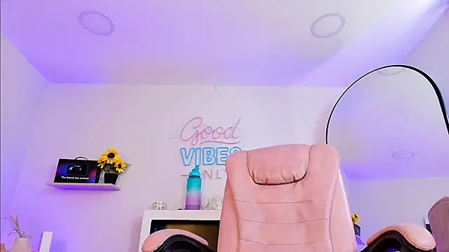 Chat XXX ao vivo de Alice_Vixen