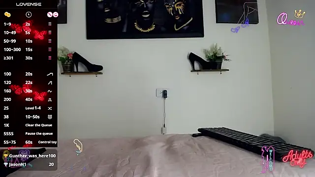 Tatoo_Noah's Live XXX Chat