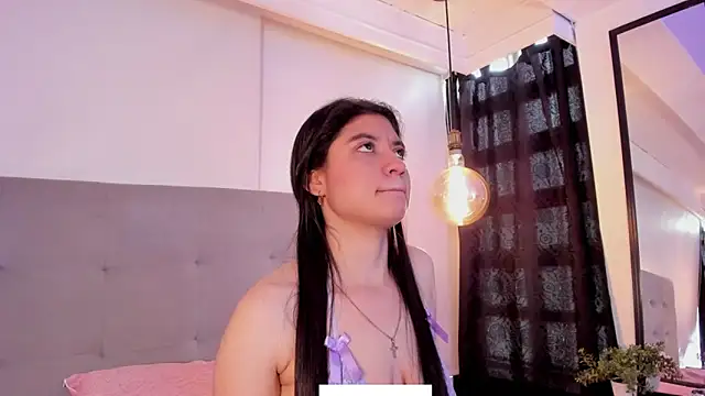 Czat XXX na żywo – LindaCatalina_