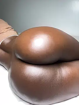 Chat XXX en directo de Hazel_slimthickk