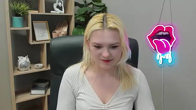 SweetLilyxo 即時 XXX 聊天