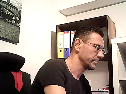 دردشة mastercharisma35 الجنسية المباشرة