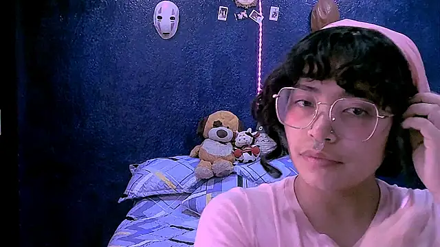 NinaYellow: απευθείας συνομιλία ΧΧΧ