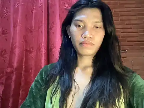 แชท XXX สดของ Yourgoddess_jayve