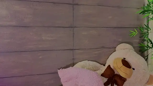 MeganAdamms élő XXX-chatje