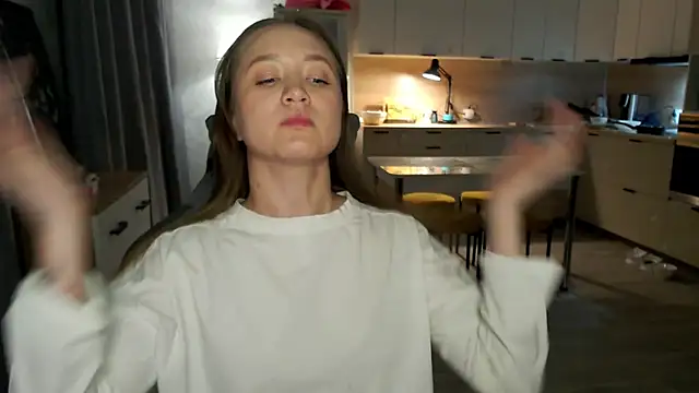 _lalune_: онлайн-секс-чат