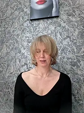 แชท XXX สดของ stellahere8