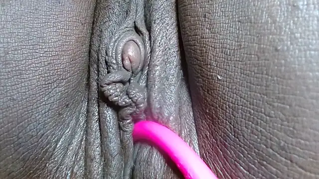 แชท XXX สดของ morenahott1