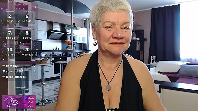 Онлайн чат XXX roxana_brooks