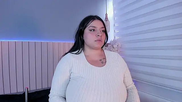 karo_linee1's Live XXX Chat