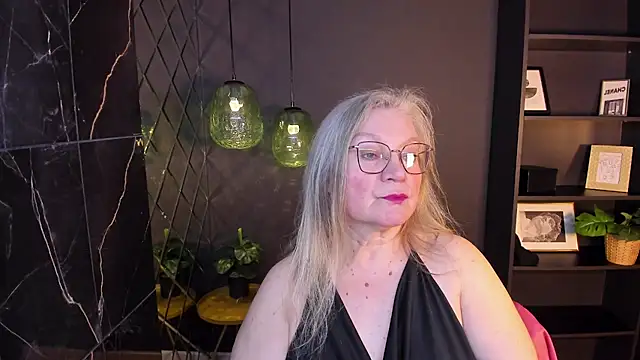 NataliMellow's Live XXX Chat