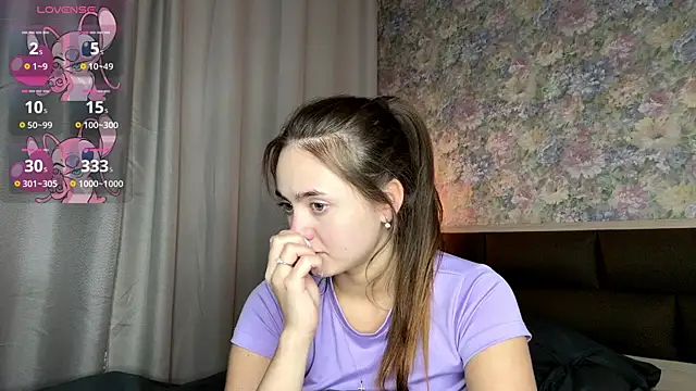 LoraDavi's Live XXX Chat