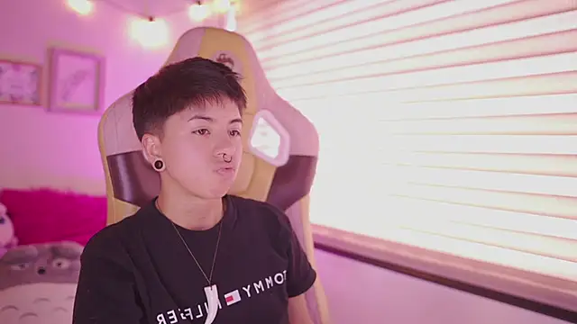 tommy_blue Live XXX-chat