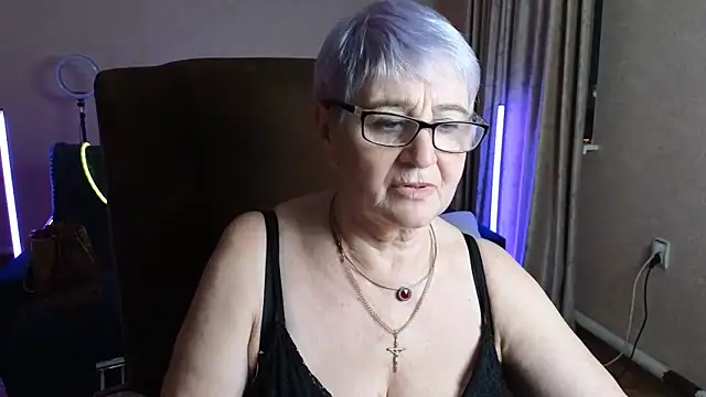 Sandra_Snowflake's Live XXX Chat