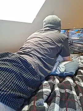 Chatroom XXX en direct de 1Fantomas