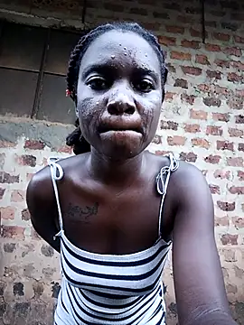 holygrail001 – Live XXX-chat