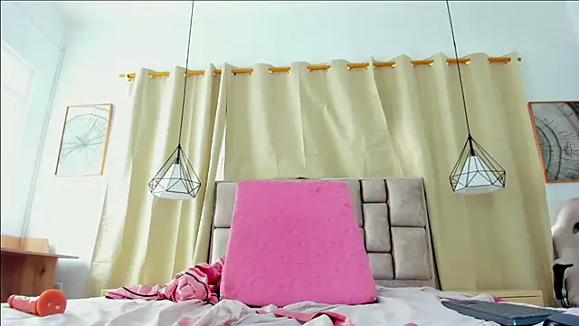 แชท XXX สดของ scarlettjohnson_